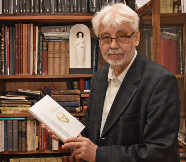 Милован Витезовић: Наш народ мора да се дозове себи